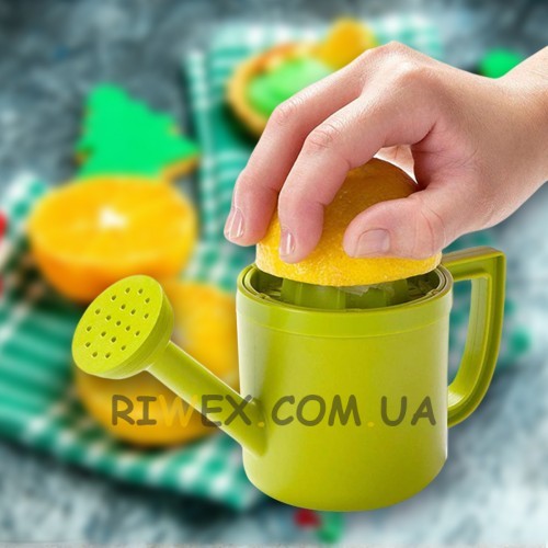 Соковитискач для лимона та цитрусових Lemoniere у формі лійки (518)