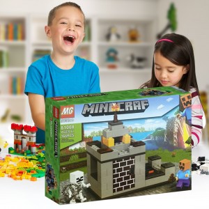 Дитячий конструктор Minecraft 81008, 166 деталей 6x38x29 см (593)