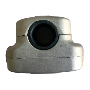 Кріплення ручки з алюмінію велике з гумкою для бензокоси з діаметром 28мм (2487) Кріплення ручки з алюмінію велике з гумкою для бензокоси з діаметром 28мм (2487)