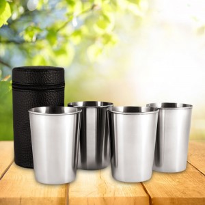 Набір стаканів туристичних з нержавіючої сталі 4 шт., 10 см Набір стаканів туристичних з нержавіючої сталі 4 шт., 10 см