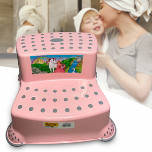 Дитячий табурет-підставка для ванної Irak Plastik з нековзними гумками, рожевий (DRK) Дитячий табурет-підставка для ванної Irak Plastik з нековзними гумками, рожевий (DRK)