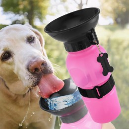Дорожня портативна поїлка для собак прогулянкова пляшка з чашею для води, Рожева (225)