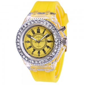 Наручний кварцевий годинник з підсвічуванням EL-517, Жовтий (237)