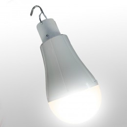 LED Лампочка FAE-3920 с 2 аккумуляторами и крючком для подвешивания