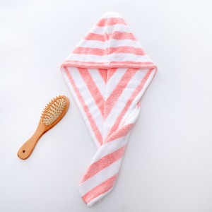 Полотенце-тюрбан с пуговицами для сушки головы и волос Bestlove Белый в розовую полоску (HA-381)