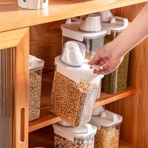 Контейнер для хранения круп, сыпучих продуктов с мерным стаканом 0465 1,8 л Средний Белый (1142)