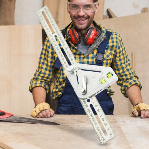 Метричний столярний косинець з рівнем для столярів Revolutionary Carpentry Ruler (ЖЯ)