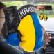 Маленький підвісний автомобільний аксесуар-брелок боксерські рукавички Ukraine 10см (18") | Жовто-синій (AX)
