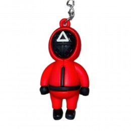 Колекційні брелки на ключі, рюкзак моделька охоронця Гра в кальмара "Трикутник. Солдат" 58х30 мм (12)