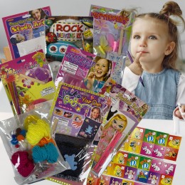 Дитячий набір-подарунок маленькому креативнику 9в1+сюрприз для дівчинки