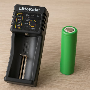 Портативний зарядний пристрій для батарейок LiitoKala Lii-100 battery charger (AX)