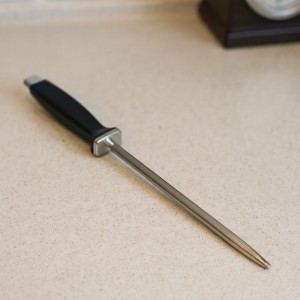 Точильний мусат для ножів з чорною ручкою № 803 (575)