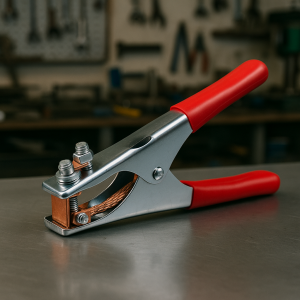 Клемма зажим 300А с красными резиновыми ручками длина 17см для сварочного аппарата 590 (JS) Клемма зажим 300А с красными резиновыми ручками длина 17см для сварочного аппарата 590 (JS)