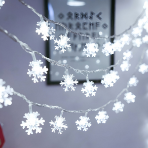 Світлоідодна LED гірлянда "Сніжинки" 3 метри на 3 АА батарейках Білий (ARSH)