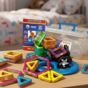 Конструктор для детей Magical Magnet 40 дет., обучающий магнитный 3D набор в пластиковом контейнере (509) Конструктор для детей Magical Magnet 40 дет., обучающий магнитный 3D набор в пластиковом контейнере (509)