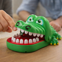 Развлекательная настольная игра «Крокодил-дантист» для детей от 3 лет с резиновыми зубами (509/4896)