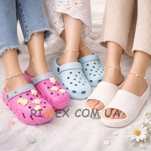 Набір жіночих тапочок кроксів 3 пари (випадкова модель) розмір 41