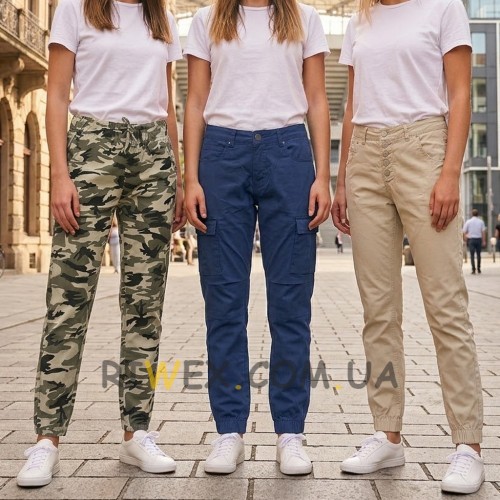 Набір жіночих спортивних брюк 3 пари (випадкова модель), повсякденні штани для активного стилю 29 р.