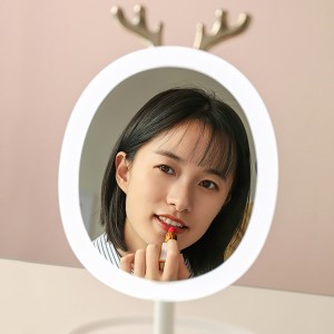 Настольное зеркало для макияжа олень с LED подсветкой, подставка для бижутерии и косметики, беспроводная зарядка для телефона белого цвета (259)