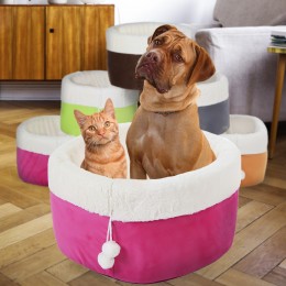 Мягкая лежанка домик с игрушкой для кошек и собак 63 х 35 см круглая кроватка для животных (626)